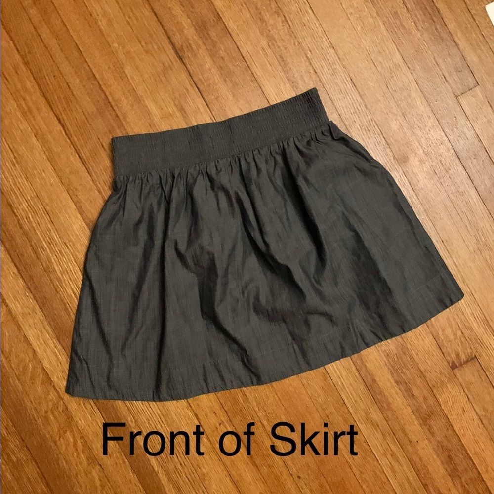 ⭐️💥Banana Republic skirt w/ pockets